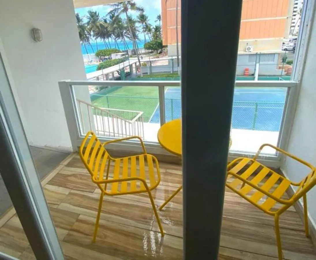 Kasa Balcony View Apartment San Juan